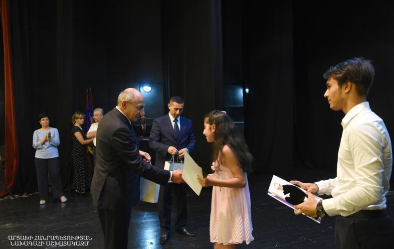Artsakh's President attends award ceremony of 8th annual Pan-Armenian Festival of Poetry