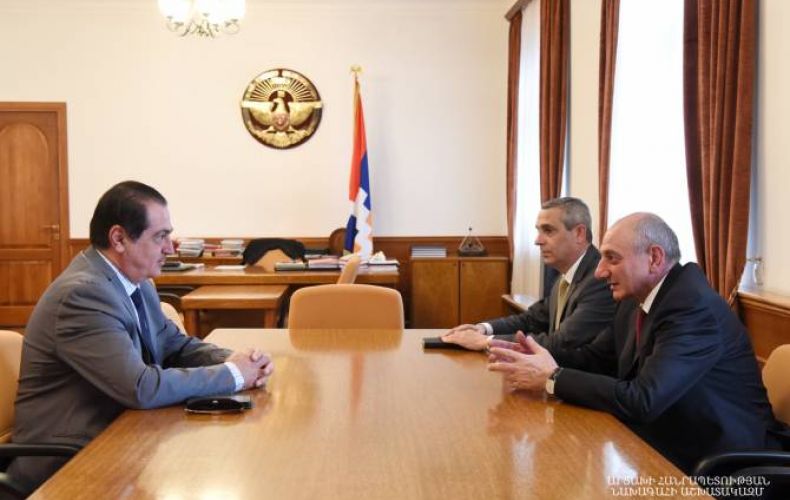 Artsakh’s President meets with Glendale City Council member Vardan Gharpetian in Stepanakert