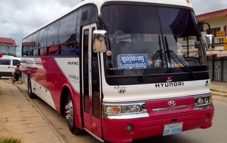 В Лаосе разбился автобус с детьми: погибли по меньшей мере 13 детей из Китая