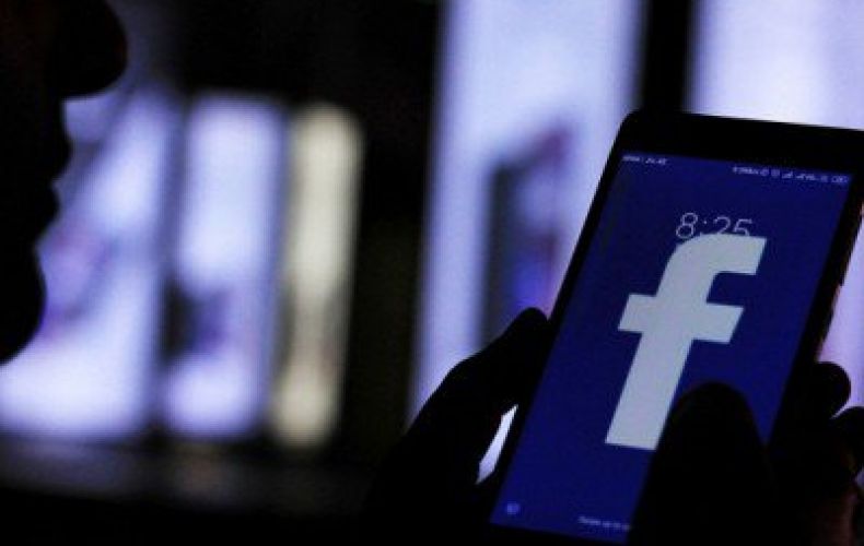 Facebook соберет команду редакторов для работы над агрегатором новостей News Tab