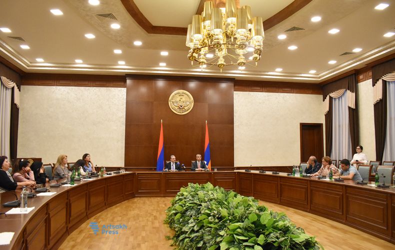 Масис Маилян и Зограб Мнацаканян подвели итоги совместного совещания центральных аппаратов МИД Республики Арцах и Республики Армении