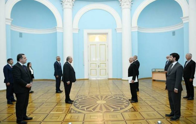 ՀՀ նախագահին հավատարմագրերն է հանձնել Հայաստանում Գերմանիայի դեսպանը

