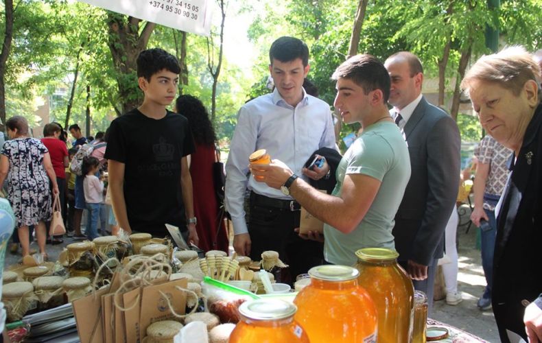 Artsakh products presented at the Harvest Festival of Rural Life and Traditions