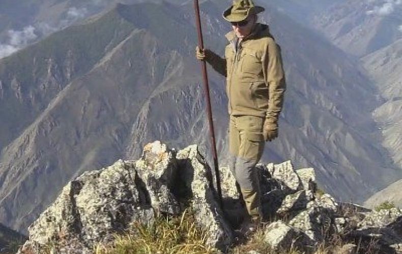 Պուտինն իր 67-ամյակը նշում է հարազատների հետ բնության գրկում
