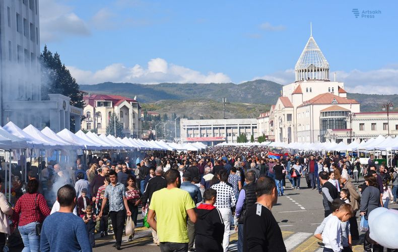 Trade fair organized in connection with the Day of Agricultural Worker (Photos)