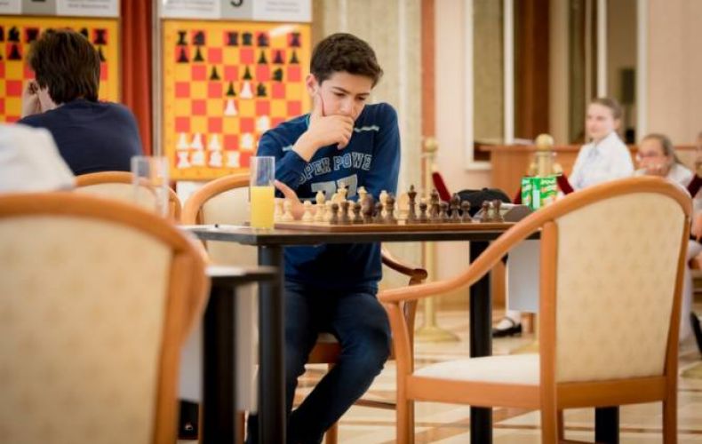 Юные шахматисты на Всемирной олимпиаде пока на 6-м месте