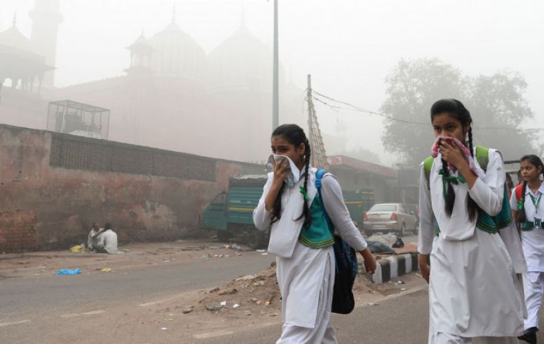 India's smog-bound capital suffers most hazardous air so far this year