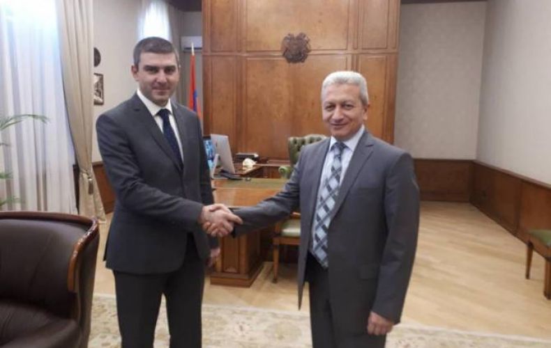 Armenia’s finance minister holds meeting with Artsakh State Minister