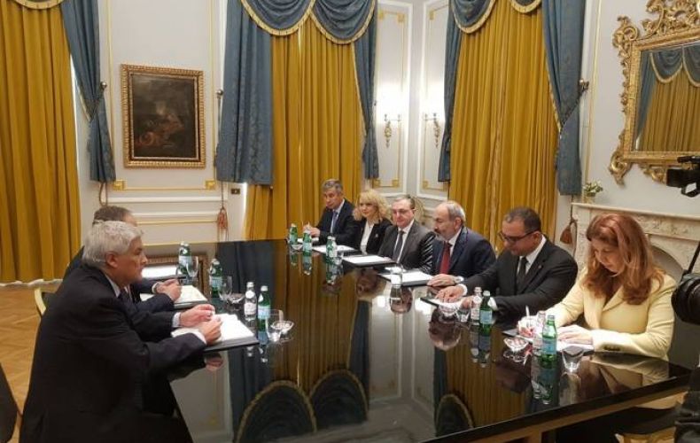 Armenian PM meets with ICE President in Rome