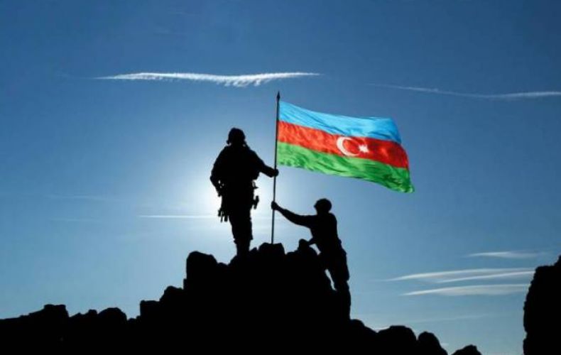 Ադրբեջանը փորձում է բարձրացնել բարոյալքված զինված ուժերի անունը
