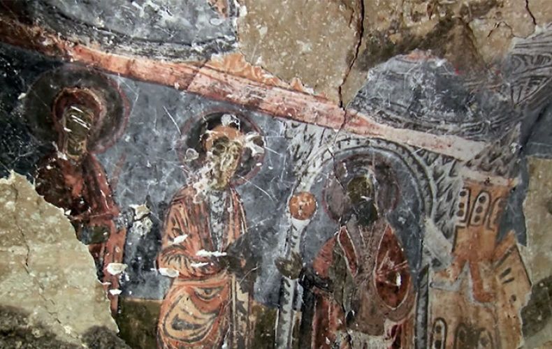 Կեսարիայի հայկական ժայռափոր եկեղեցին ավերվել է գանձագողերի կողմից
