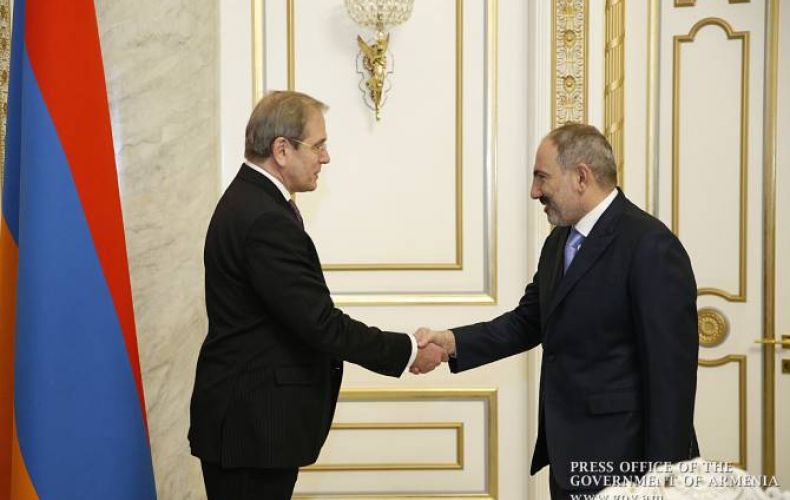 Премьер-министр Армении обсудил с председателем ЧБТР перспективы сотрудничества