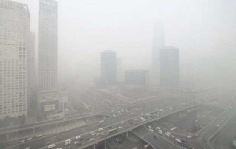 Смог в Пекине достиг опасного уровня