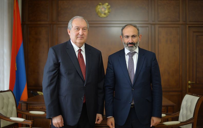 Հայաստանի վարչապետն ու նախագահը շնորհավորել են Լիտվայի վարչապետին
