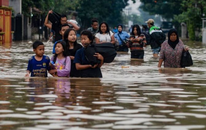 Ինդոնեզիայում շուրջ 10 հազար մարդ լքել են տները հեղեղման պատճառով

