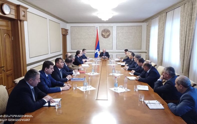 Bako Sahakyan chairs consultation with participation of heads of regional administrations