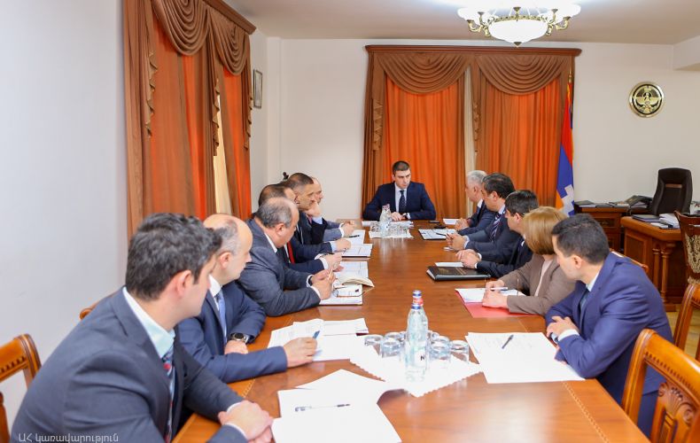 Artsakh State Minister convenes consultation devoted to economic consequences of coronavirus