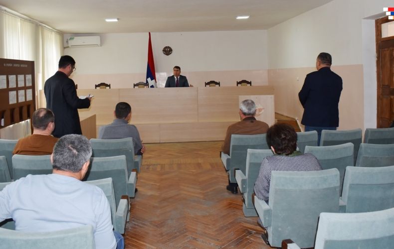Consultation devoted to fight against COVID-19 convened in Martuni