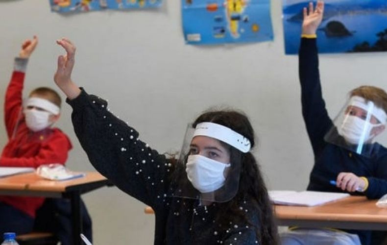 France reports 70 new coronavirus cases in schools one week after reopening