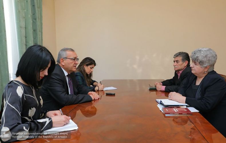 Arthur Tovmasyan receives presidents of unions of missing and deceased freedom fighters