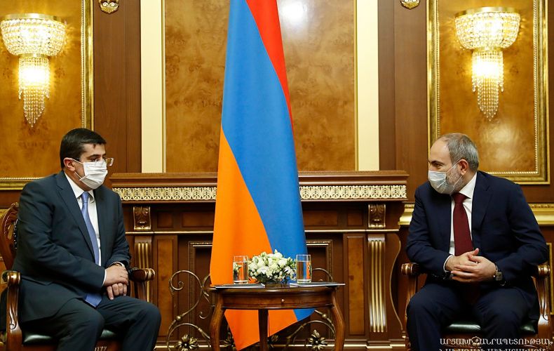 Artsakh Republic President Arayik Harutyunyan had a private meeting with Republic of Armenia Prime-Minister Nikol Pashinyan