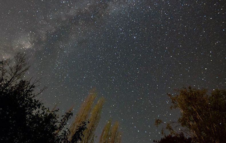 Բյուրականի աստղադիտարանի տնօրենն ասել է` երբ երկրի մոտով կանցնեն հսկայական աստղակերպեր