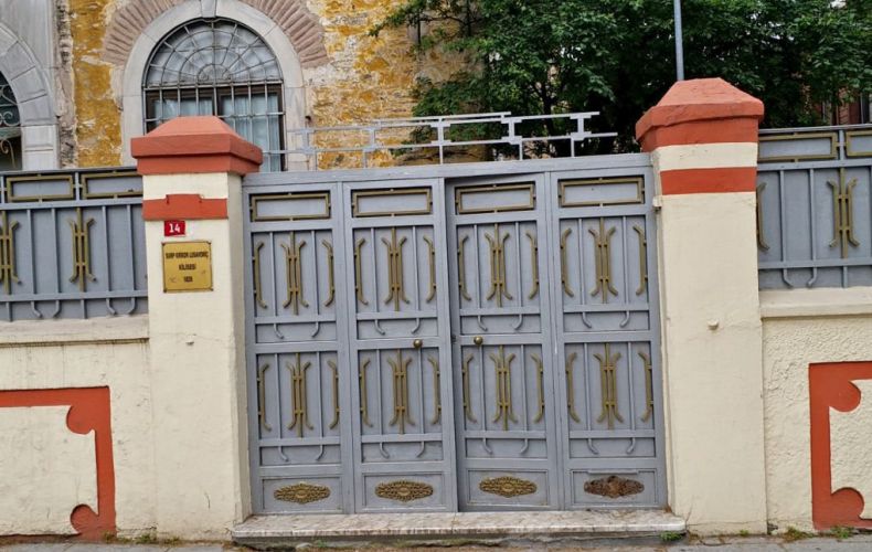 Ստամբուլի հայկական եկեղեցու խաչը պոկած անձը ձերբակալվել է
