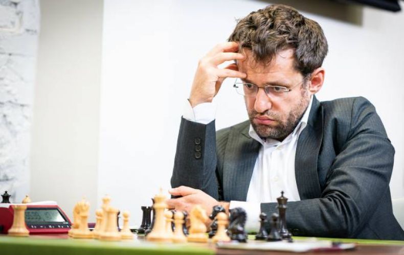 Аронян после 6 партий турнира “Clutch Chess International” уступает Карлсену