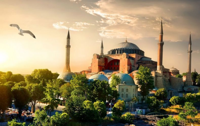 Թուրքիան վաղը կհայտարարի Սուրբ Սոֆիայի տաճարը մզկիթի վերածելու որոշման մասին. թուրք լրագրող
