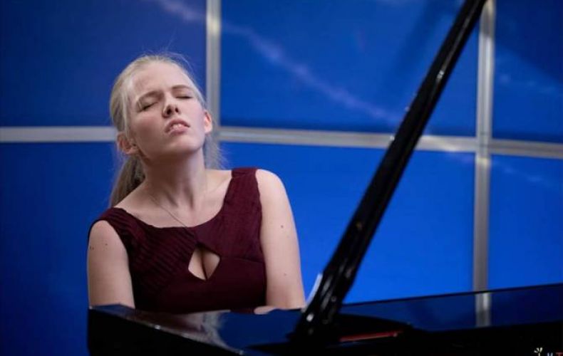 Пианистка Ева Геворгян на музыкальном конкурсе в Чикаго получила Гран-При и специальный приз