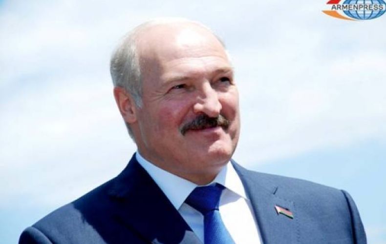 Александр Лукашенко направил президенту и премьер-министру Армении поздравительные послания