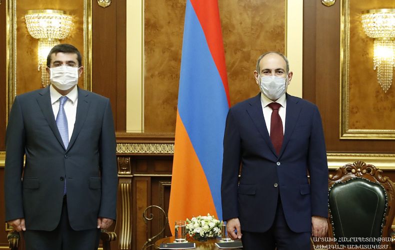 Artsakh President and Armenia PM meet in Yerevan