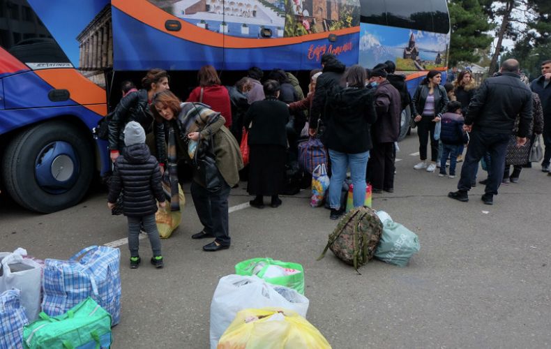 Ռուս խաղաղապահների ուղեկցությամբ այսօր ավելի քան 1400 փախստական է վերադարձել Լեռնային Ղարաբաղ
