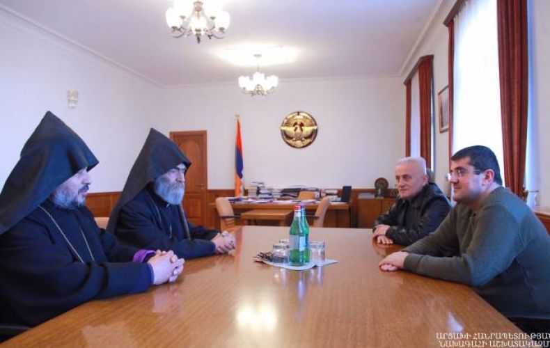 Arayik Harutyunyan receives new Primate of Artsakh Diocese