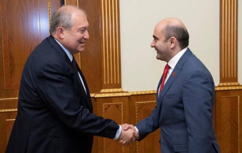 Armenia opposition faction leader visits Armen Sarkissian