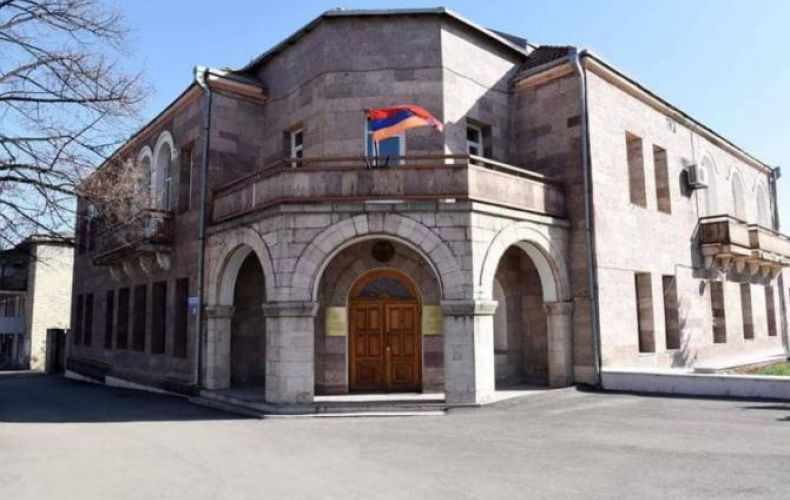 Artsakh Foreign Ministry comments on stone throwing attacks by Azerbaijani side on civilian vehicles