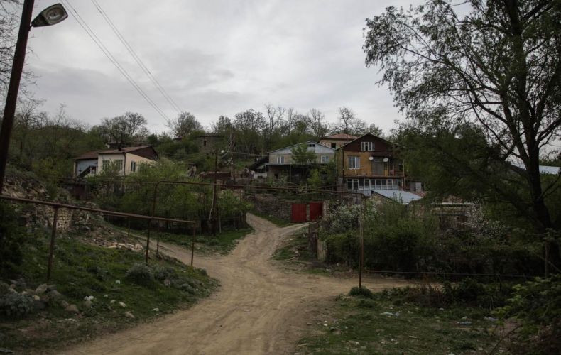Азербайджанские военные обстреляли Степанакерт, села Мхитарашен и Шош Аскеранского района