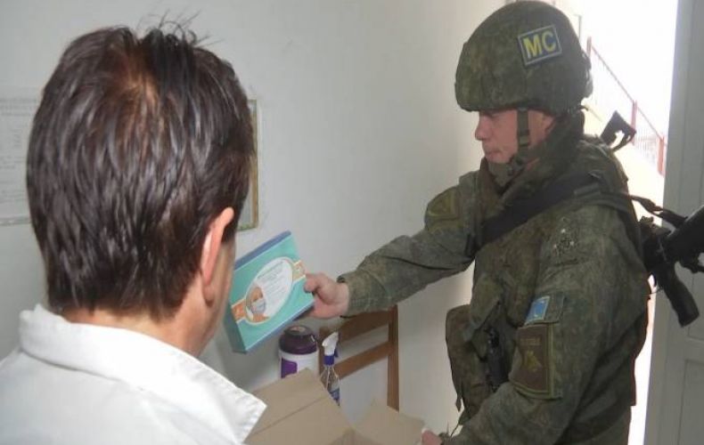 Российские миротворцы передали 50 медицинских наборов для оказания первой помощи в медпункты отдаленных поселков Арцаха
