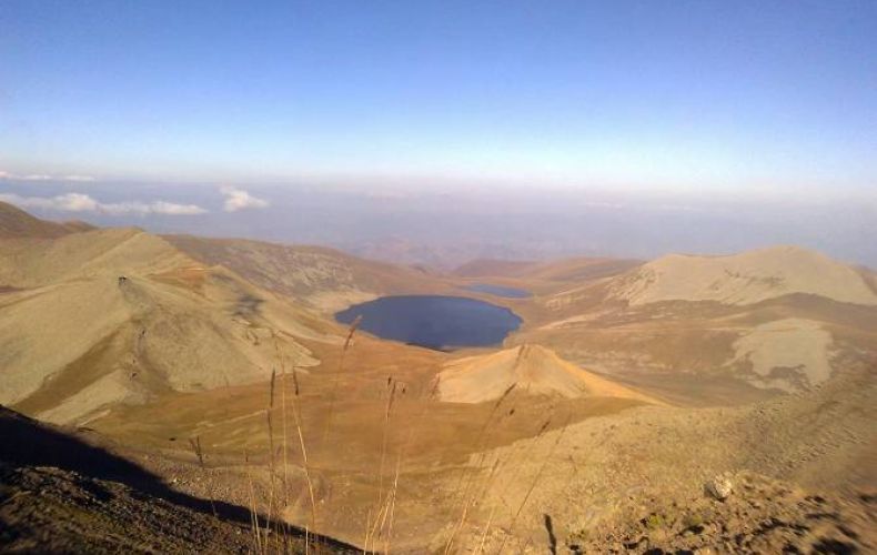 Присутствие азербайджанских военных на территории Армении вблизи озера Сев лич (Черное озеро) грубо нарушает права приграничных жителей Республики Армения
