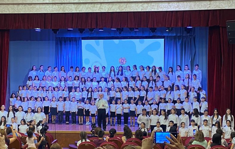 В Степанакерте состоялся заключительный концерт «Маленьких певцов Армении»