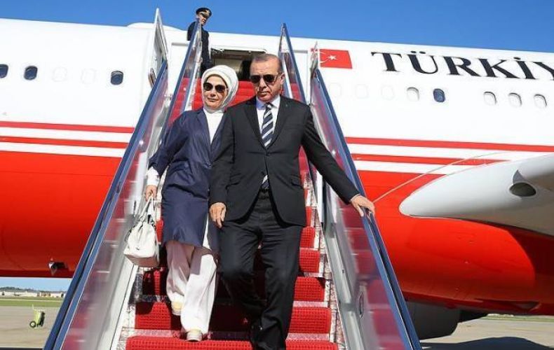 Erdogan arrives in Azerbaijan