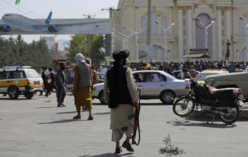 Taliban suspends all flights from Kabul airport