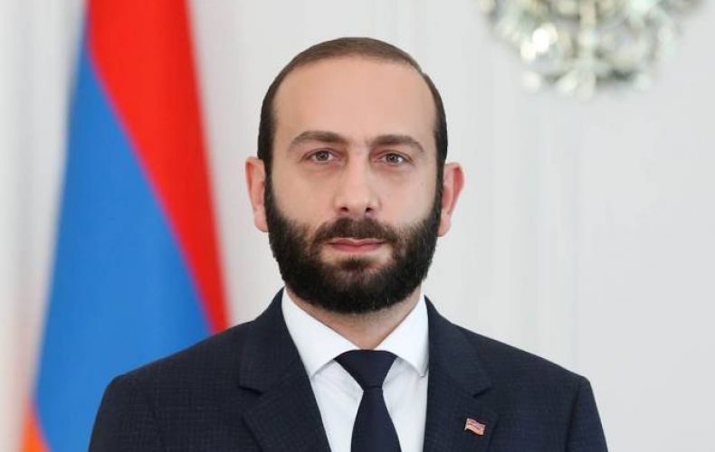 The issue of the status of Nagorno Karabakh must be on the agenda of the peace treaty between Armenia and Azerbaijan. Ararat Mirzoyan