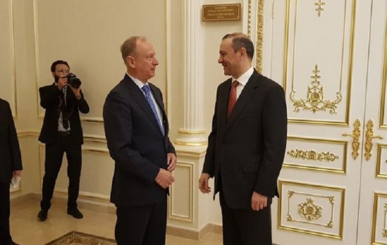 В Душанбе состоялась встреча секретарей Советов Безопасности России и Армении
