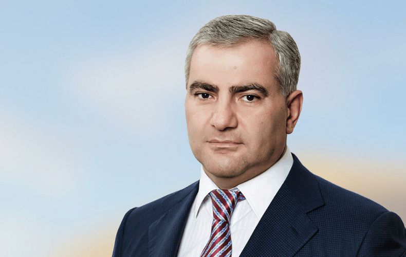 Самвел Карапетян: Я бы хотел, чтобы в Армении было три официальных языка