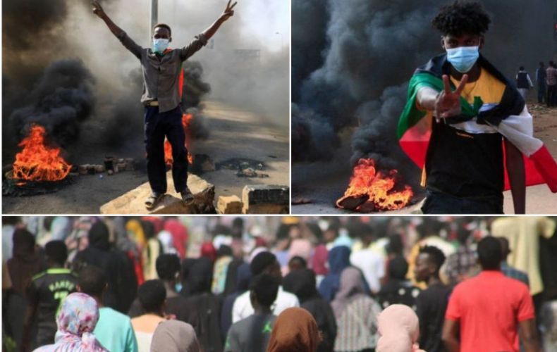 В Судане идут столкновения между военными и протестующими