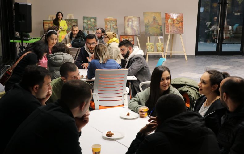 «Hub Artsakh»: В Степанакерте действует клуб для целеустремленной молодежи