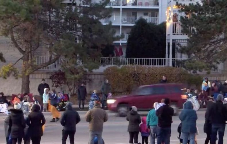 Five dead after car ploughs into Christmas parade in Wisconsin