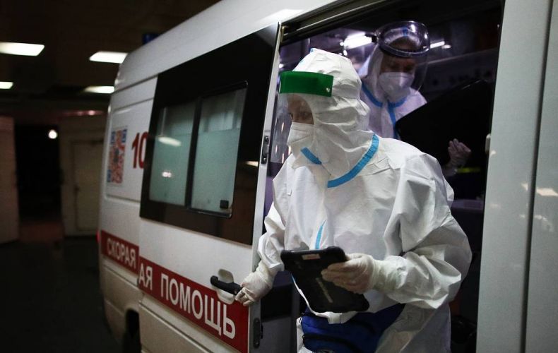 В России за сутки выявили 35 681 случай заражения коронавирусом. Это минимум с 24 октября