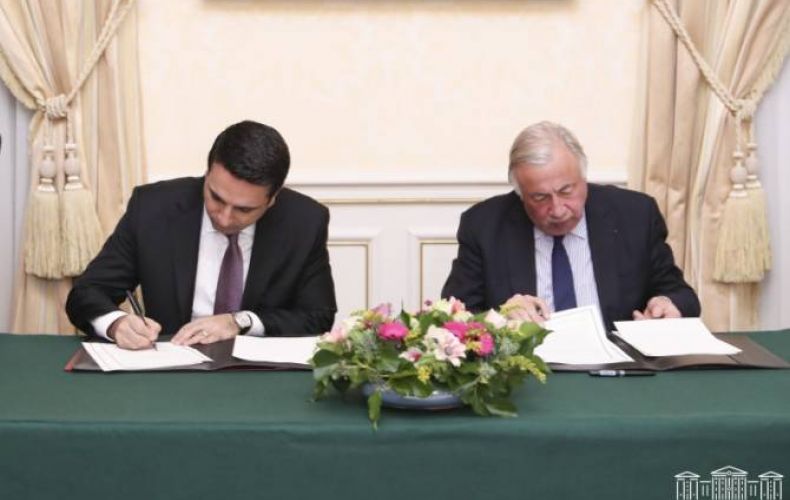 Armenian Parliament, French Senate sign cooperation agreement